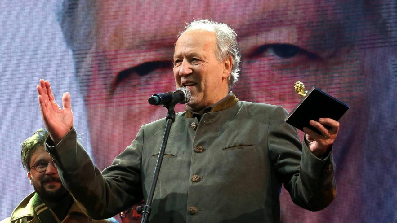 Werner Herzog wird gefeiert - hier 2016 in St. Petersburg