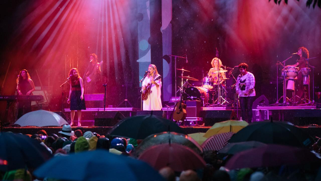 Die israelische Band Yael Deckelbaum & The Mothers beim Rudolstadt-Festival
Die israelische Band Yael Deckelbaum & The Mothers beim Rudolstadt-Festival