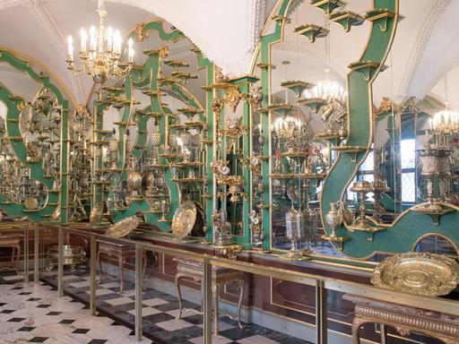 Das Silbervergoldete Zimmer im Historischen Grünen Gewölbe im Dresdner Schloss der Staatlichen Kunstsammlungen Dresden
