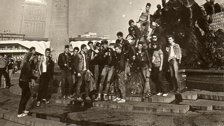 Ostberliner Punks, Alexanderplatz 1981 Ostberliner Punks, Alexanderplatz 1981