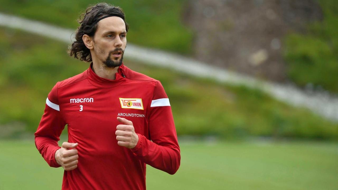FC Union Spieler Neven Subotic 2019 im Trainingslager in Österreich. FC Union Spieler Neven Subotic 2019 im Trainingslager in Österreich.