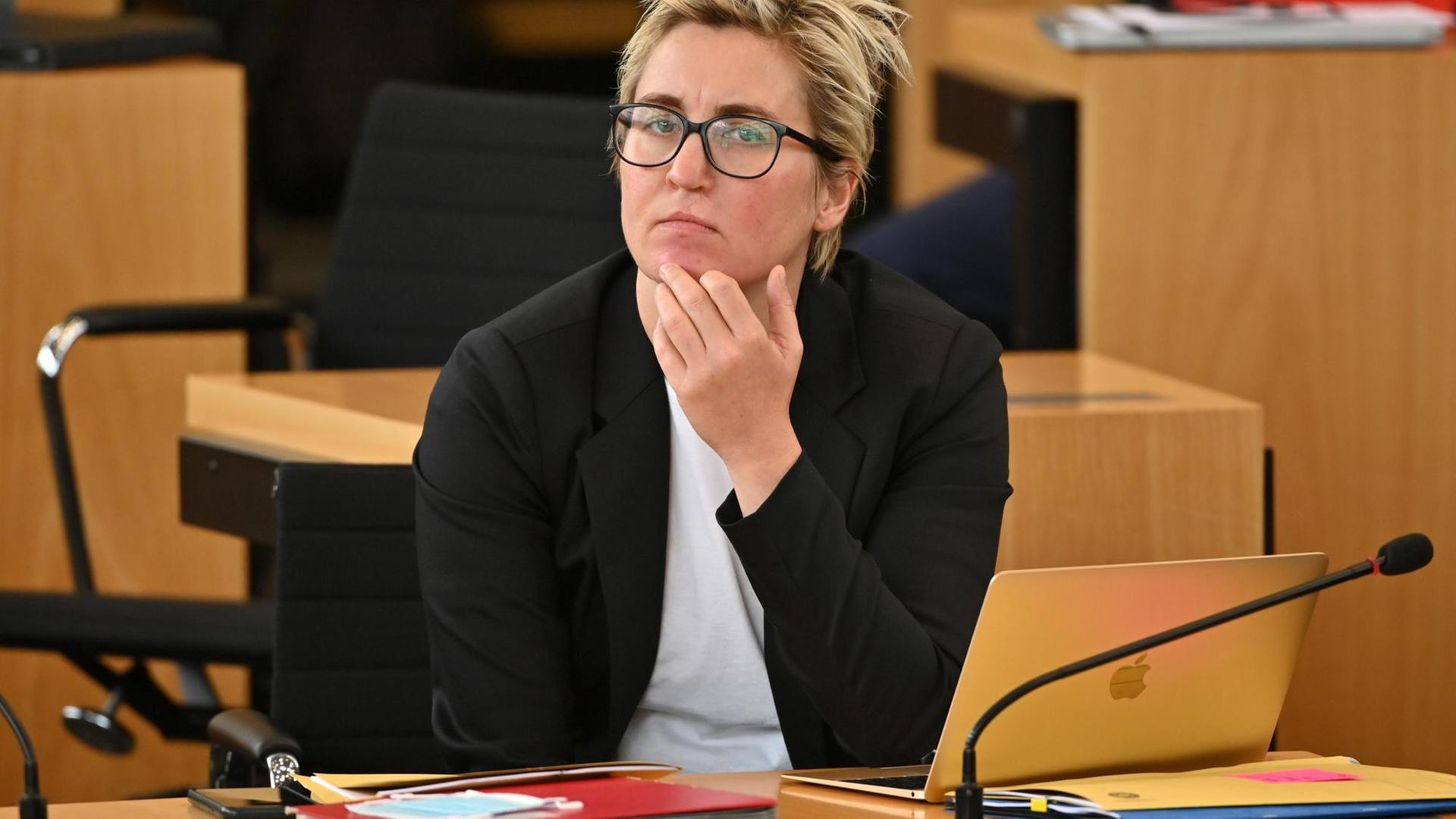 Spitzenkandidatin für den Linken-Bundesvorsitz: Susanne Hennig-Wellsow, Fraktionsvorsitzende der Linken in Thüringen, 04.09.2020 Spitzenkandidatin für den Linken-Bundesvorsitz: Susanne Hennig-Wellsow, Fraktionsvorsitzende der Linken in Thüringen, 04.09.2020