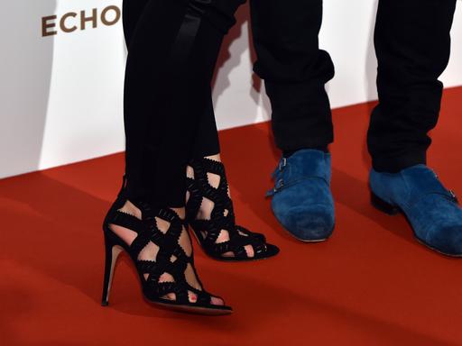 Schuhe von Gästen beim Echo Charity Dinner in Berlin im Mai 2014: Der Musikpreis Echo soll Konkurrenz bekommen.