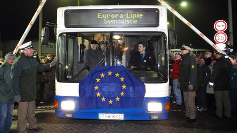 In der Nacht zum 21.12.2007 fährt ein Verkehrsbus der Europa-Linie ohne Grenzkontrolle über den Grenzübergang Ahlbeck-Swinemuende