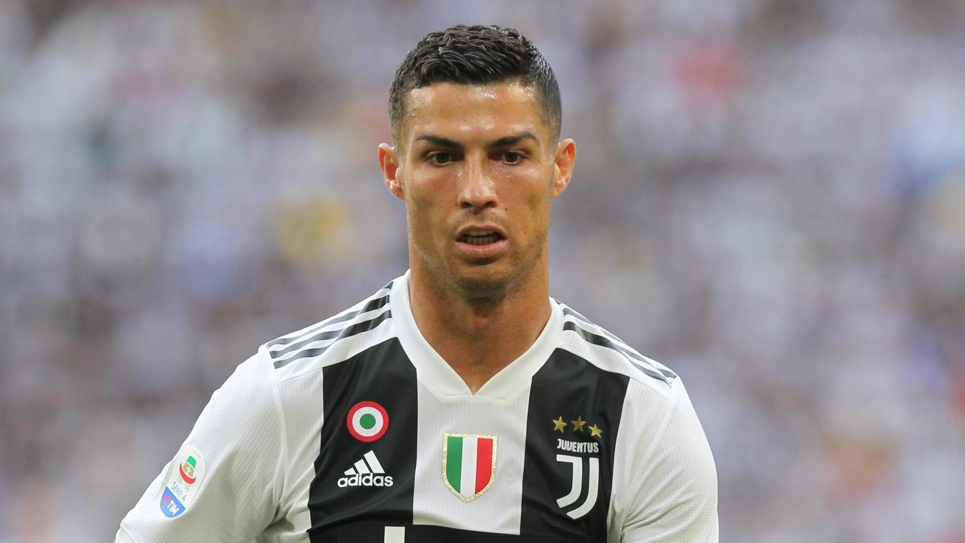 Cristiano Ronaldo im Trikot von Juventus Turin Cristiano Ronaldo im Trikot von Juventus Turin