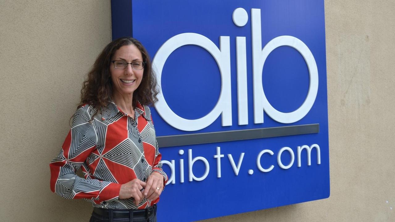 Audrey Galex, Produzentin beim Fernsehsender AIB – Atlanta Interfaith Broadcasters Audrey Galex, Produzentin beim Fernsehsender AIB – Atlanta Interfaith Broadcasters