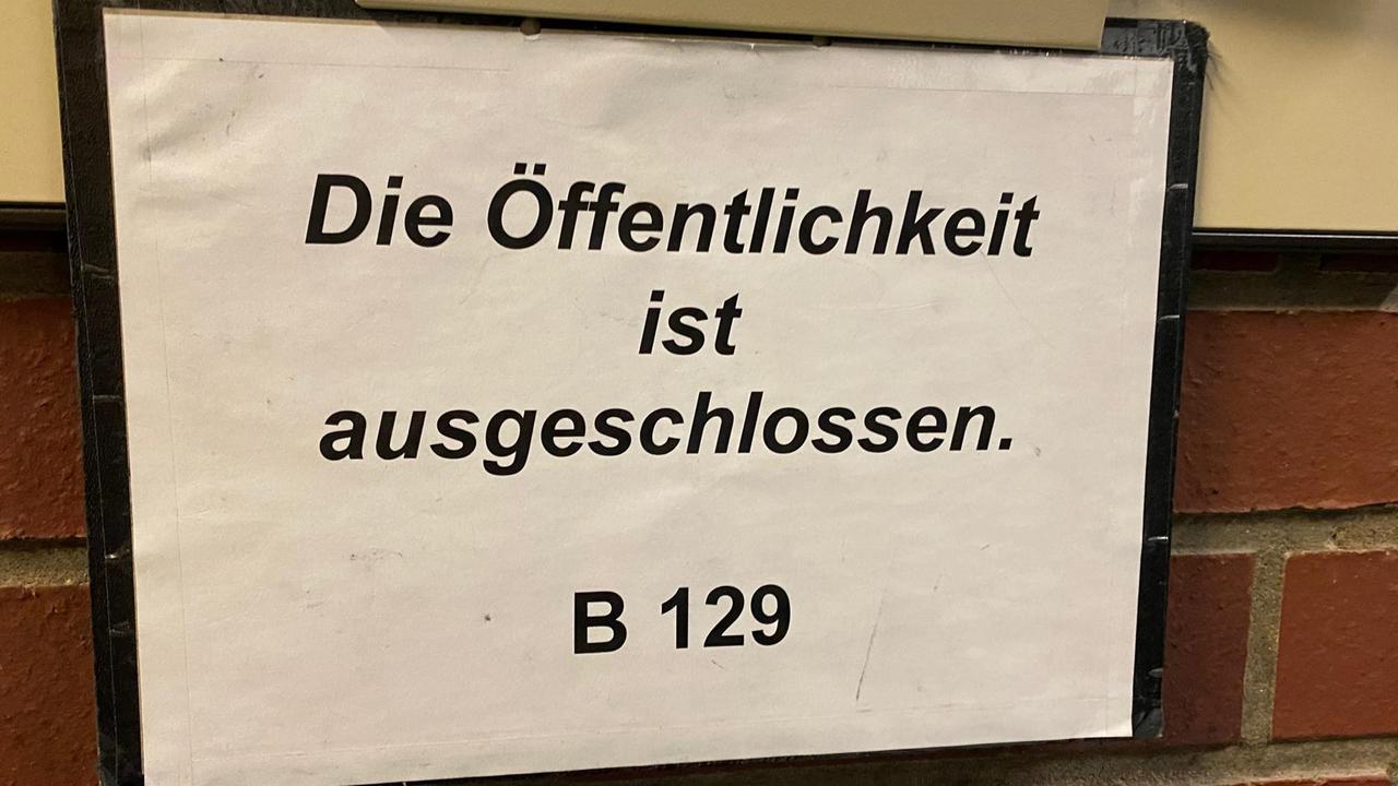 Leider liegt für dieses Bild keine Bildbeschreibung vor Leider liegt für dieses Bild keine Bildbeschreibung vor
