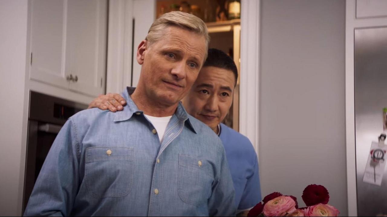 Viggo Mortensen und Terry Chen in einer Szene aus "Falling". Viggo Mortensen und Terry Chen in einer Szene aus "Falling".