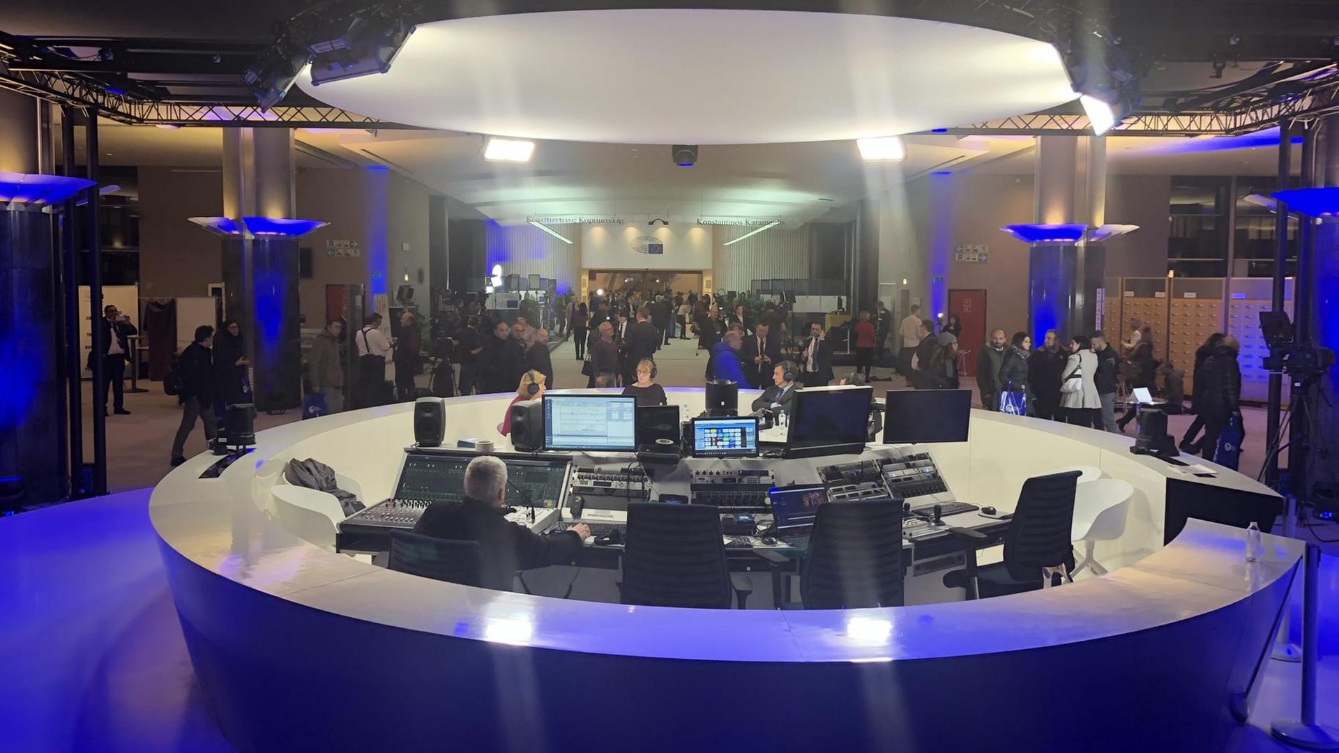 "Zur Diskussion" – Live aus dem Europaparlament in Brüssel am 29.01.2020 "Zur Diskussion" – Live aus dem Europaparlament in Brüssel am 29.01.2020