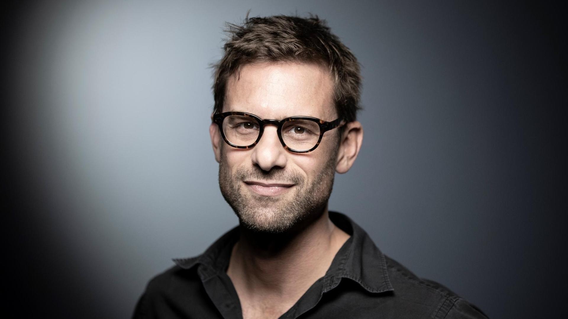 Das Foto zeigt den französischen Schriftsteller Nicolas Mathieu im September 2018. Das Foto zeigt den französischen Schriftsteller Nicolas Mathieu im September 2018.