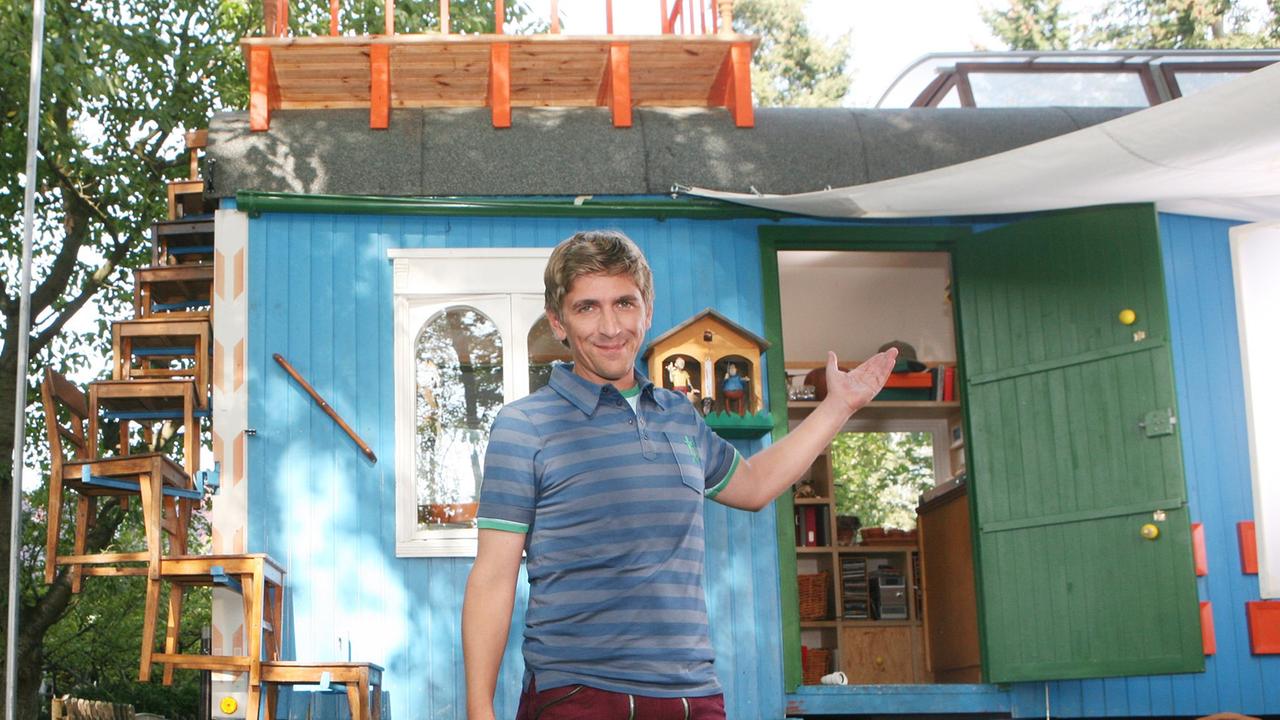 Der Schauspieler und Moderator Guido Hammesfahr steht als Fritz Fuchs für die ZDF-Kinderreihe "Löwenzahn" Der Schauspieler und Moderator Guido Hammesfahr steht als Fritz Fuchs für die ZDF-Kinderreihe "Löwenzahn"