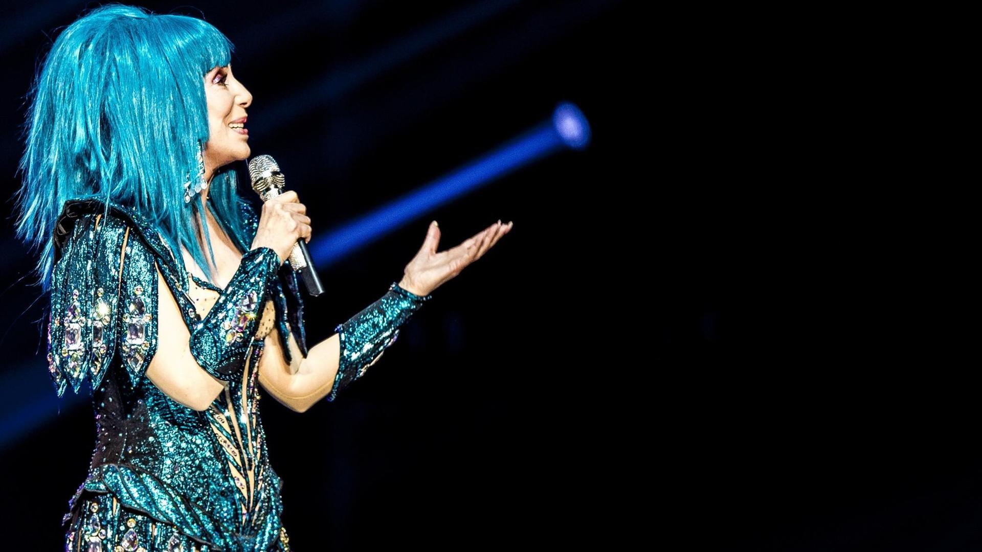 Die Sängerin Cher, live in Kopenhagen, 2019. Die Sängerin Cher, live in Kopenhagen, 2019.