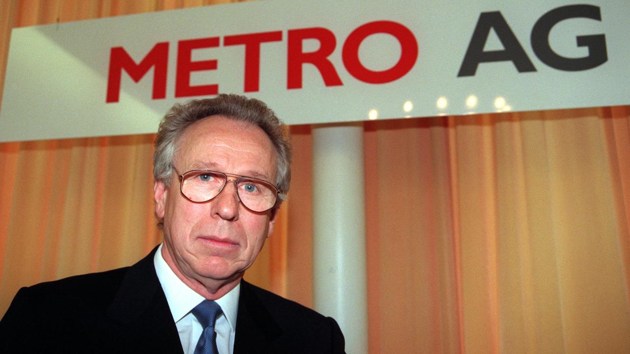 Klaus Wiegandt im Dezember 1997: damals war er Vorstandssprecher der Metro AG Klaus Wiegandt im Dezember 1997: damals war er Vorstandssprecher der Metro AG