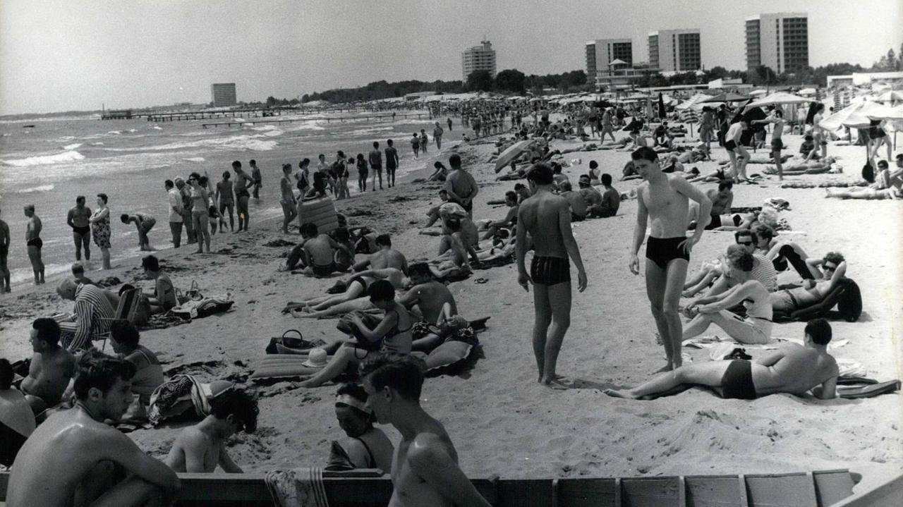 Burgas am Schwarzen Meer in Bulgarien, August 1968 Burgas am Schwarzen Meer in Bulgarien, August 1968