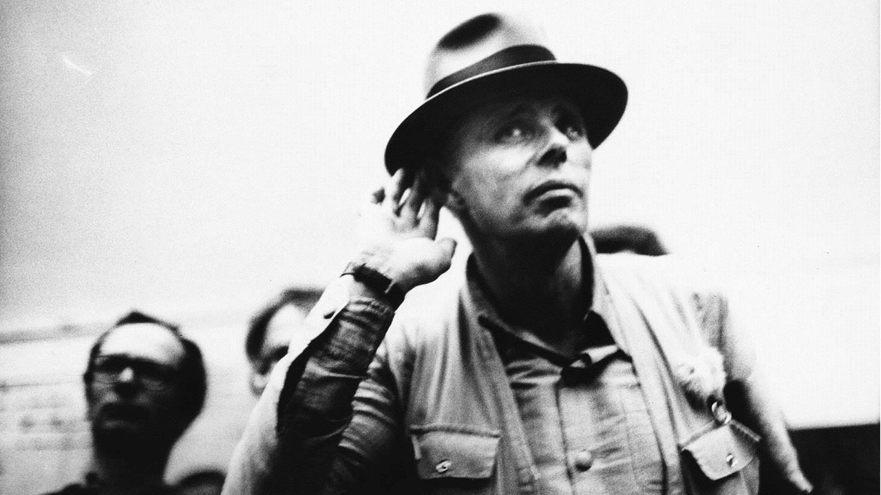 Der Künstler Joseph Beuys Der Künstler Joseph Beuys