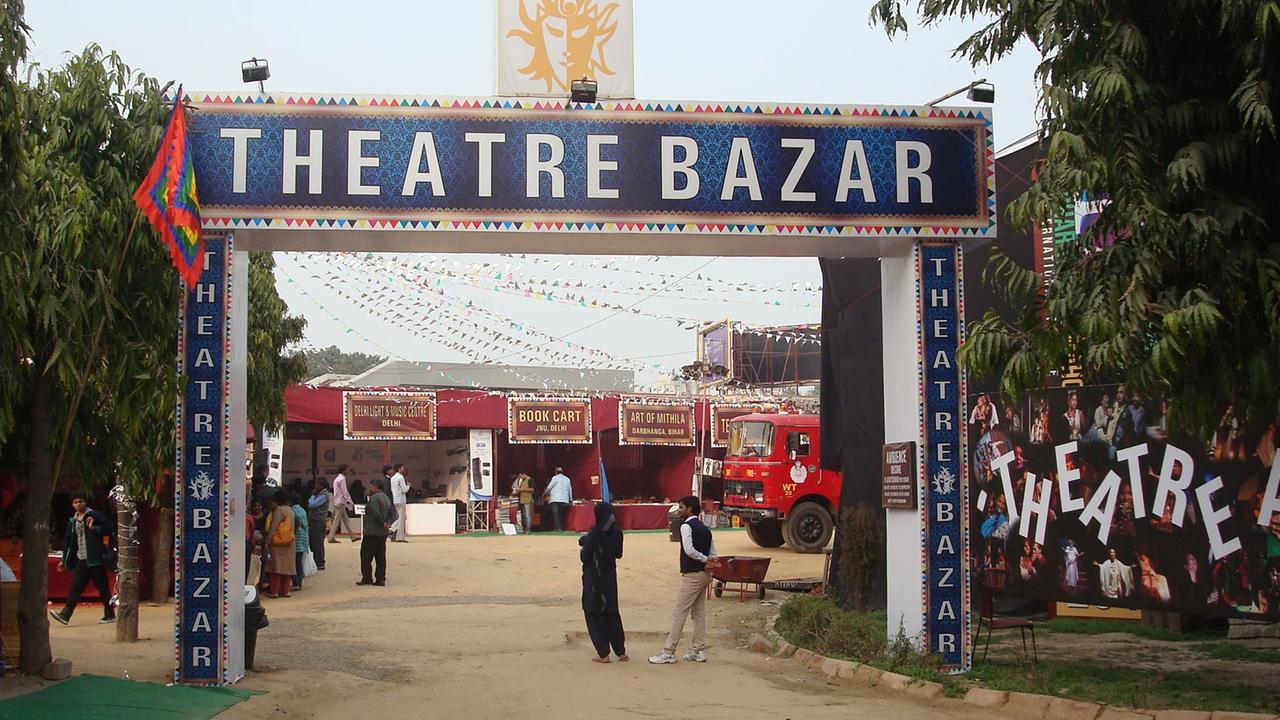 Theater Bazar beim Theaterfestival in Dehli.