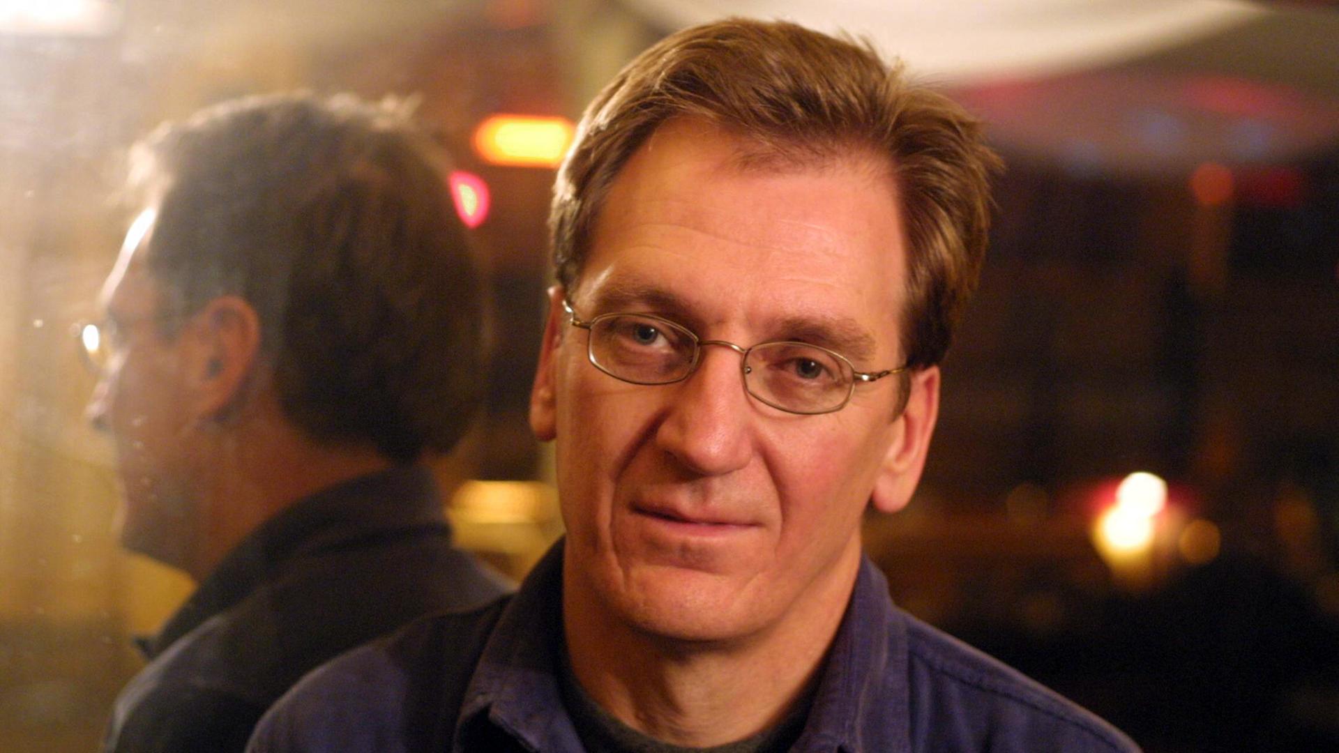 Der Autor südafrikanische Ivan Vladislavic (Johannesburg) bei der Lesung "Ortszeit Johannesburg - Stadtpläne" am 26.11.2002 in der Literaturwerkstatt Berlin Der Autor südafrikanische Ivan Vladislavic (Johannesburg) bei der Lesung "Ortszeit Johannesburg - Stadtpläne" am 26.11.2002 in der Literaturwerkstatt Berlin