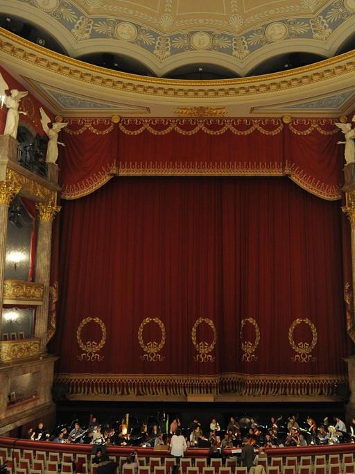 Saal der Bayerischen Staatsoper in München