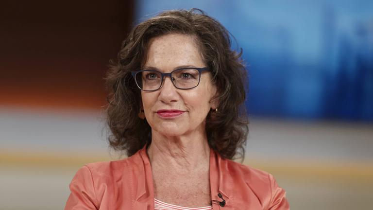 Susan Neiman, amerikanische Philosophin und Direktorin des Potsdamer Einstein-Forums Susan Neiman, amerikanische Philosophin und Direktorin des Potsdamer Einstein-Forums