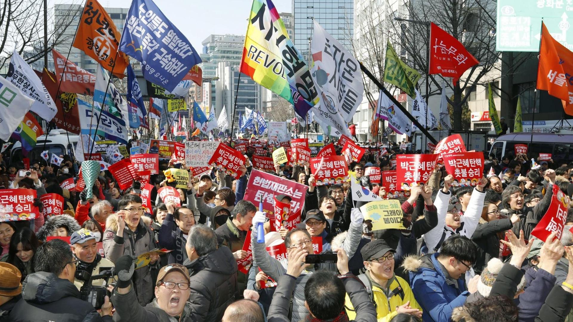 Proteste in Südkorea gegen Präsidentin Park
