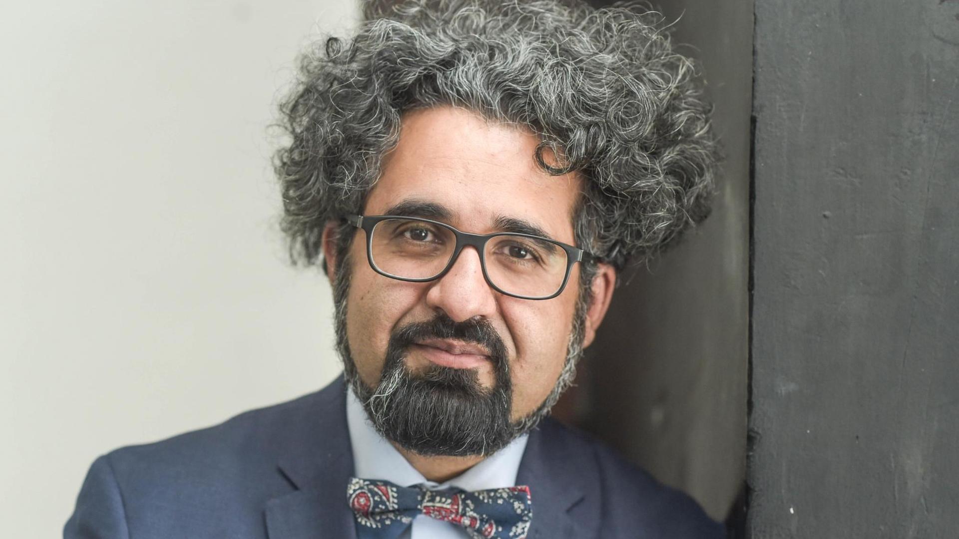 Prof. Ahmad Milad Karimi in Kitzingen. Prof. Ahmad Milad Karimi in Kitzingen.