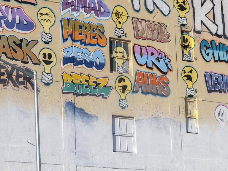 Weiß übermalte Streetart: DAs Industriegelände 5Pointz war das Zentrum der New Yorker Graffiti Szene.