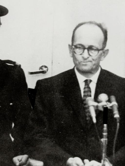 Der frühere SS-Obersturmbannführer Adolf Eichmann vor Gericht in Jerusalem, 13. April 1961
