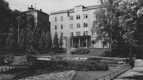 Hauptgebäude der Ingenieursschule Mittweida um 1935.