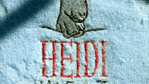 Handtuch mit Heidi-Logo aus der Schweiz