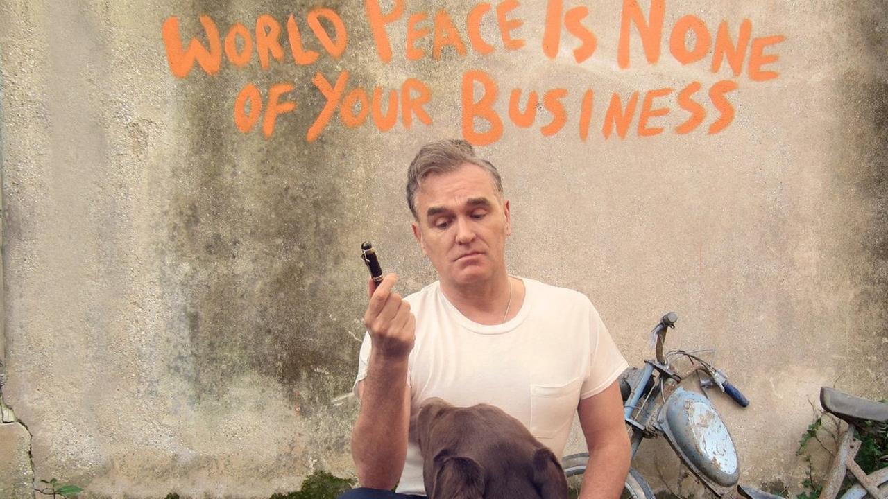 Cover von Morrisseys "World Peace Is None Of Your Business" Cover von Morrisseys "World Peace Is None Of Your Business"