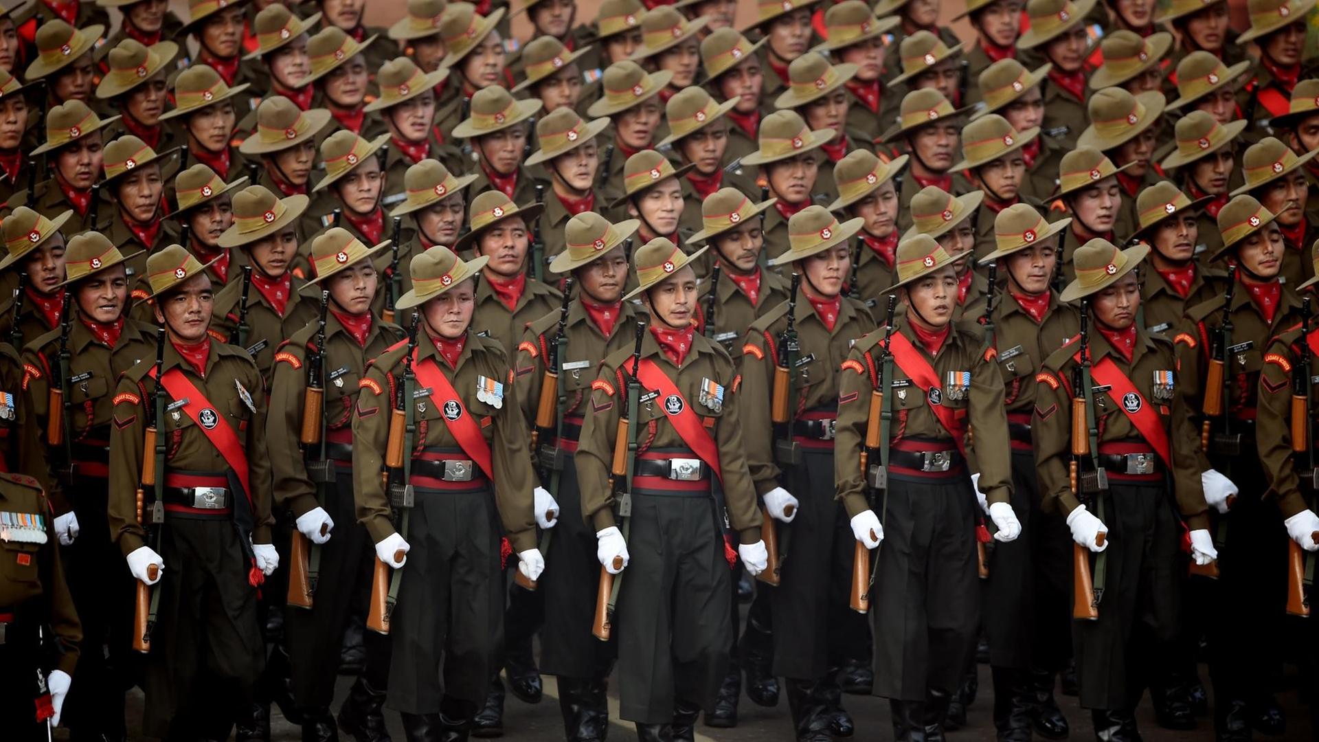 Militärparade in Indien Militärparade in Indien