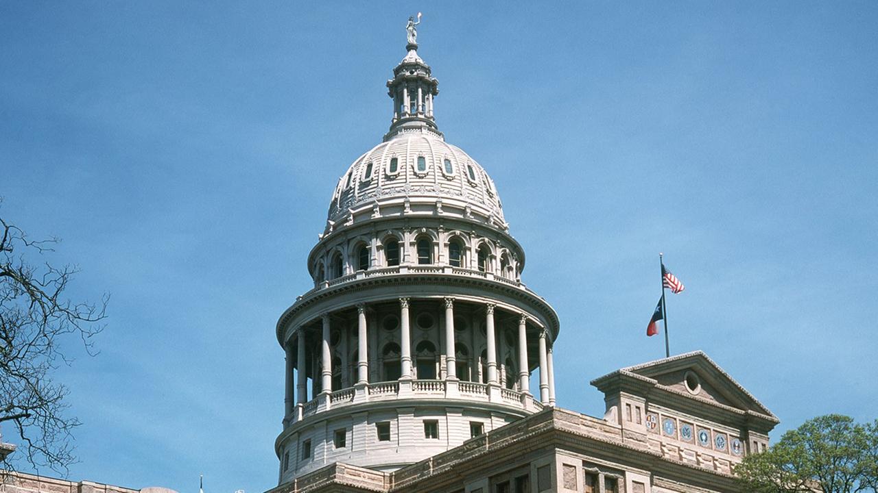 Blick auf das Kapitol in Austin, der Hauptstadt des US-Bundessaates Texas. Aufnahme von 2002.