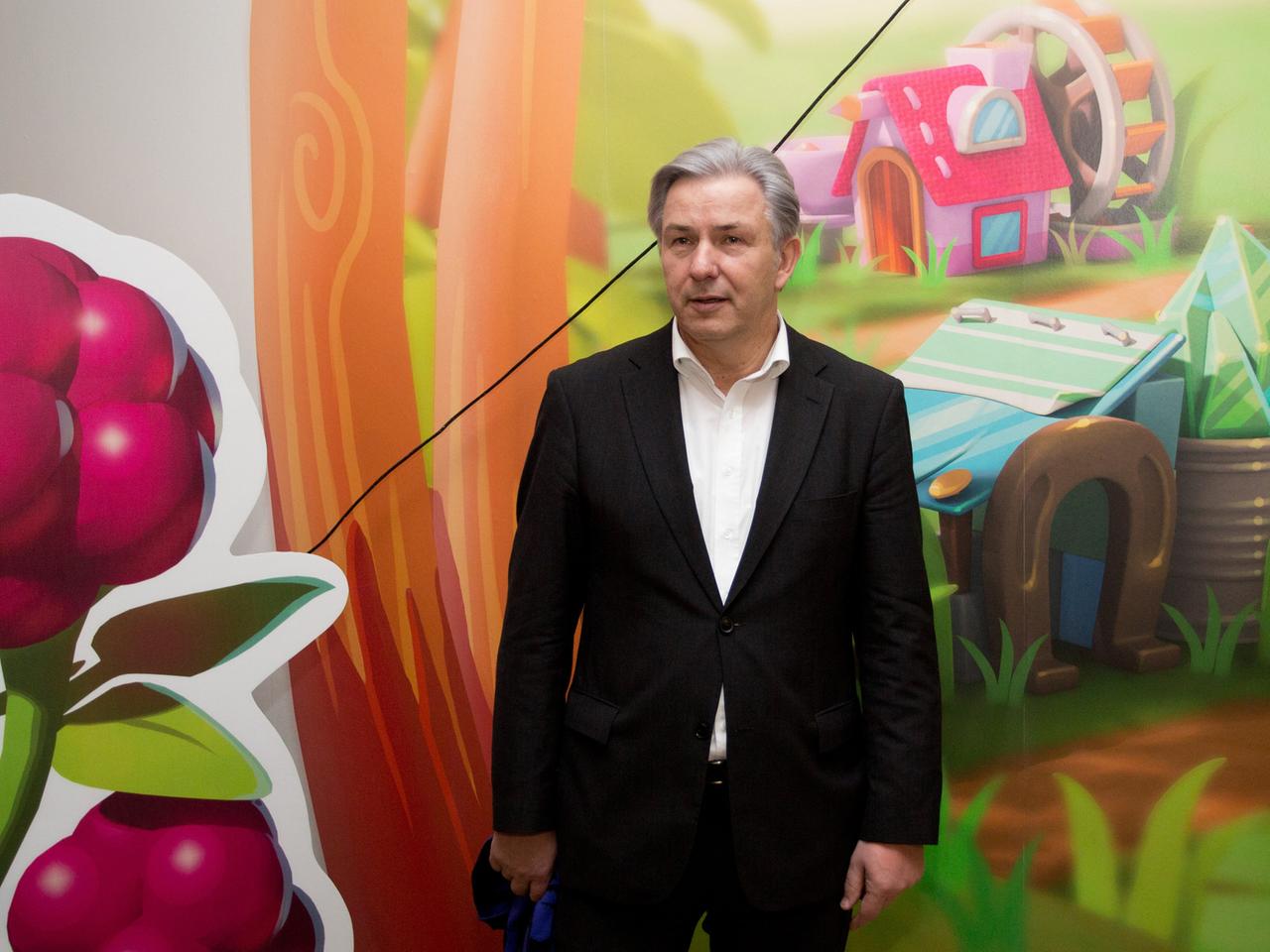 Der Regierende Bürgermeister Klaus Wowereit besucht das Unternehmen Wooga auf einer Start-up-Tour 2013. Der Regierende Bürgermeister Klaus Wowereit besucht das Unternehmen Wooga auf einer Start-up-Tour 2013.