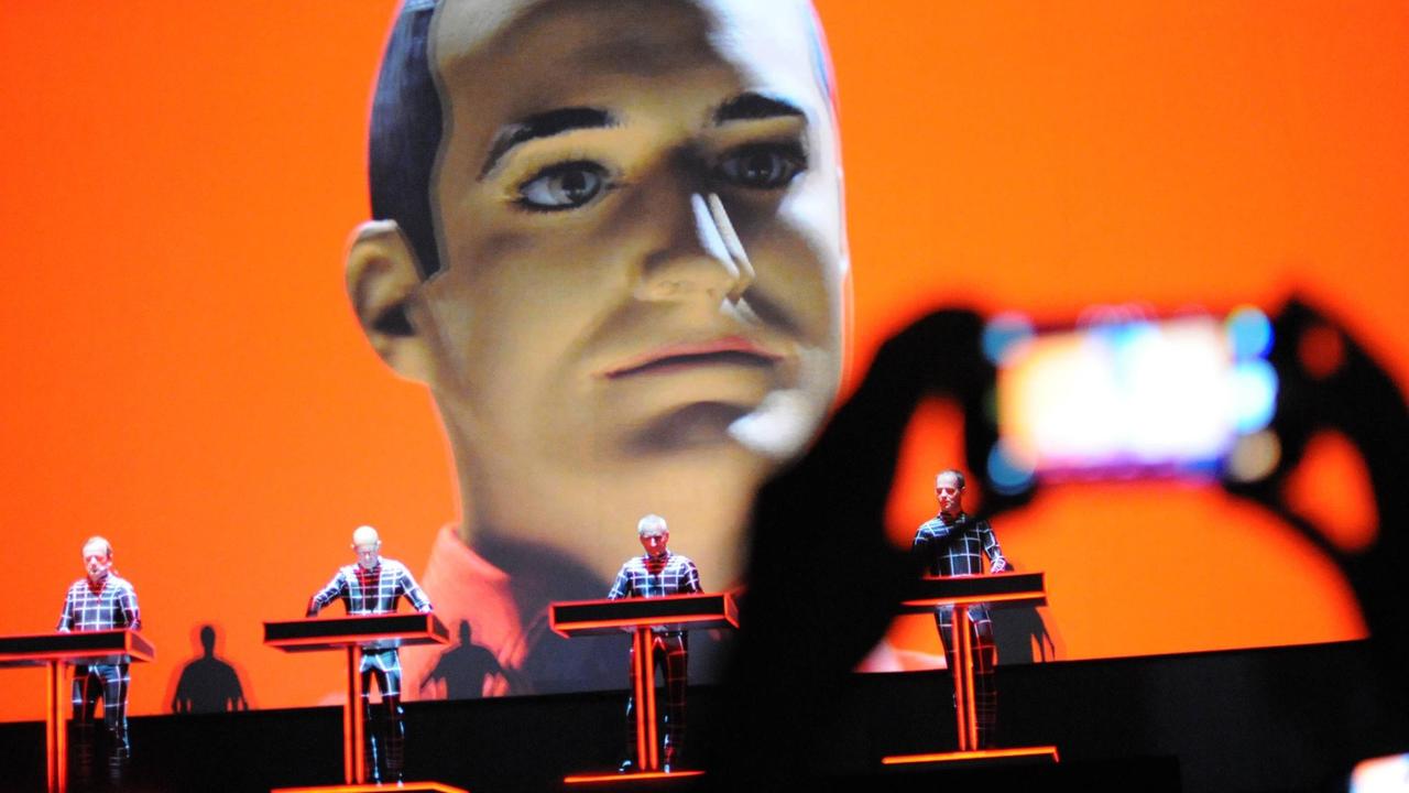Kraftwerk 2014 in der Slowakei Kraftwerk 2014 in der Slowakei