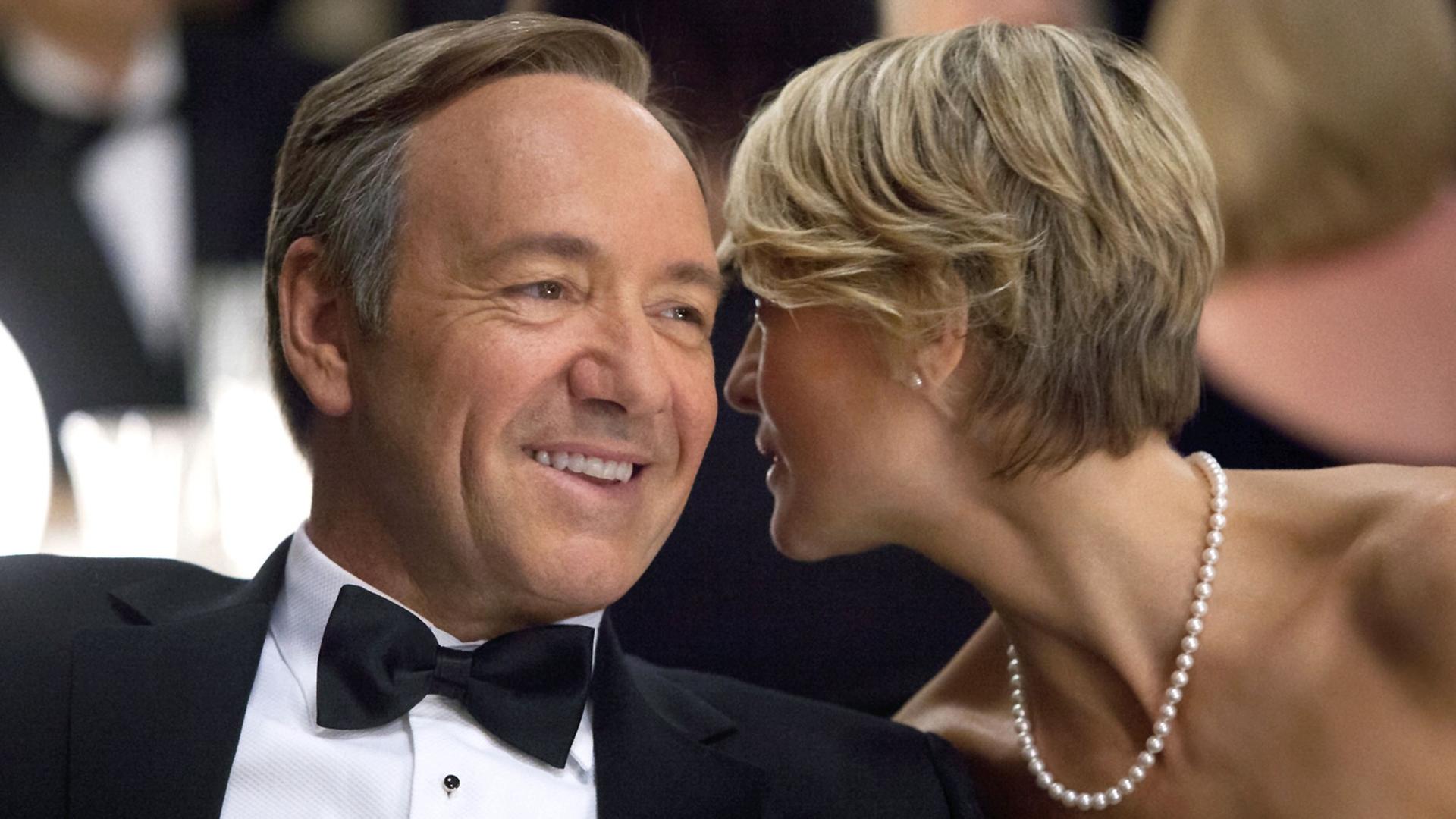 Kevin Spacey spielt Frank Underwood in der US-TV-Serie "House of Cards". Kevin Spacey spielt Frank Underwood in der US-TV-Serie "House of Cards".