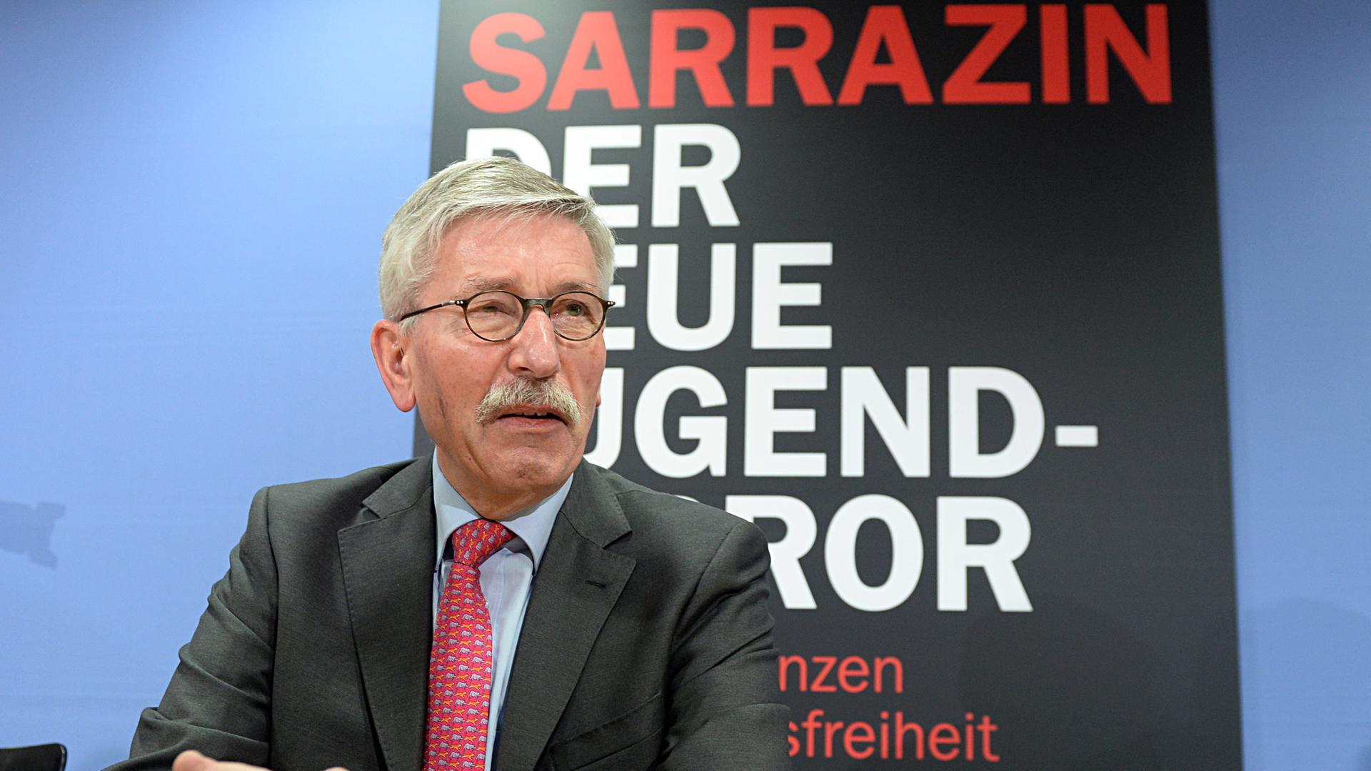 Thilo Sarrazin stellte in Berlin sein neues Buch "Der neue Tugendterror" vor.