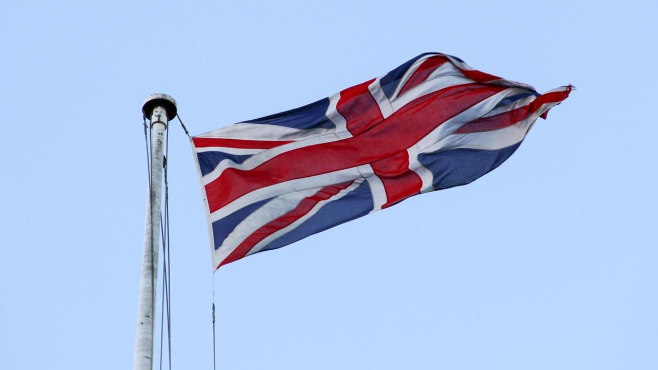 London: Britischer Union Jack an Fahnenmast. Foto vom 9. Januar 2014. London: Britischer Union Jack an Fahnenmast. Foto vom 9. Januar 2014.