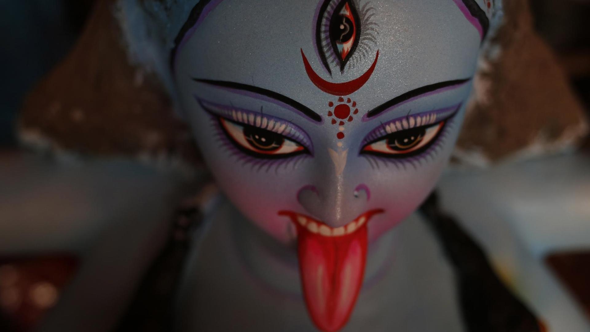 Eine Figur der hinduistischen Göttin Kali, aufgenommen in Bangladesh Eine Figur der hinduistischen Göttin Kali, aufgenommen in Bangladesh