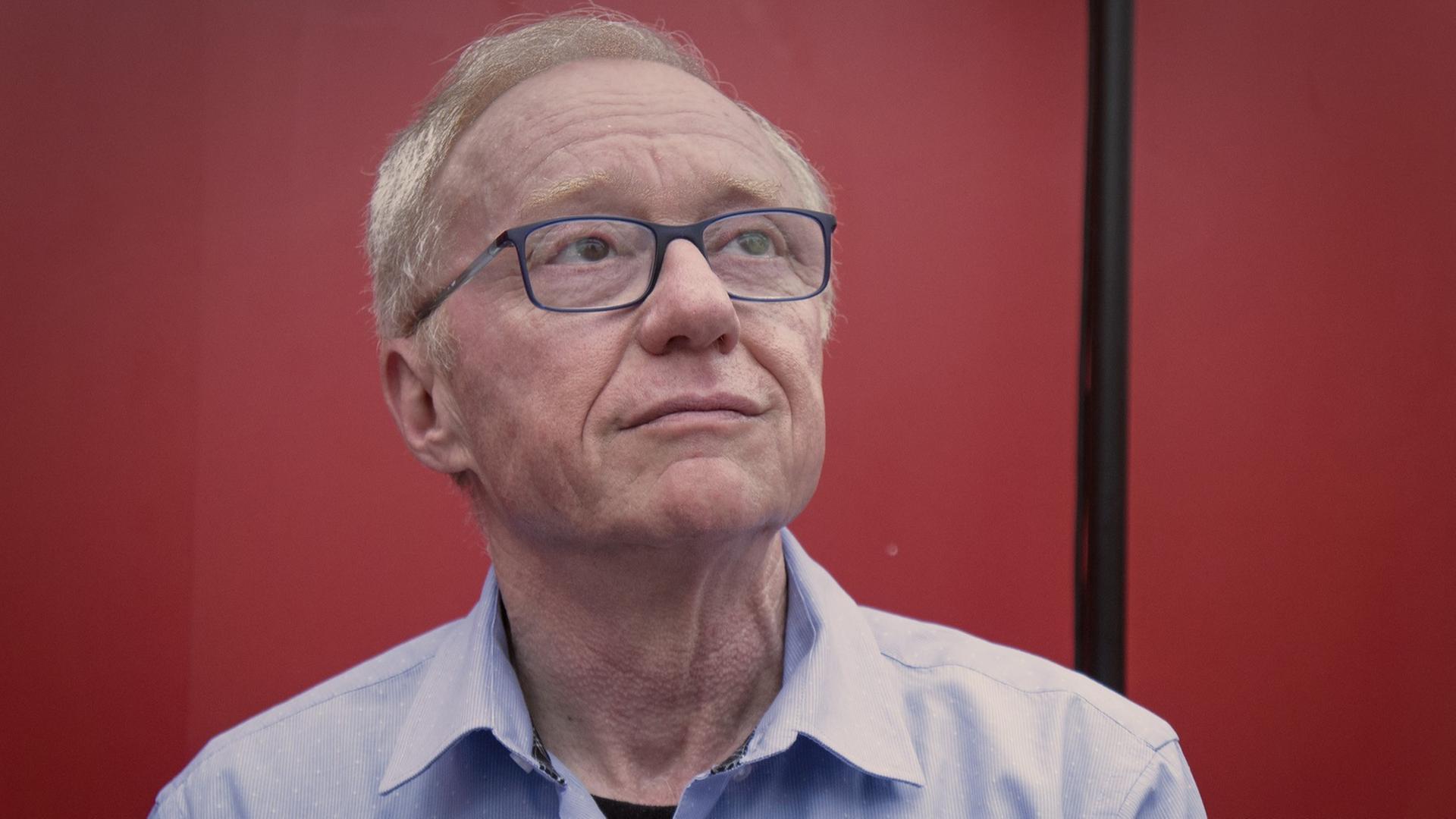 Der israelische Schriftsteller David Grossman, aufgenommen beim Literary Festival Book World Prague am 11.5.2018 Der israelische Schriftsteller David Grossman, aufgenommen beim Literary Festival Book World Prague am 11.5.2018