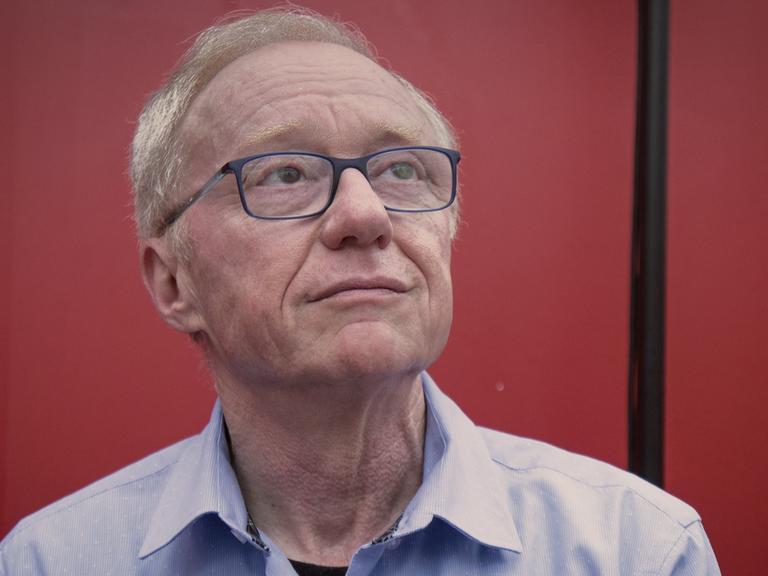 Der israelische Schriftsteller David Grossman, aufgenommen beim Literary Festival Book World Prague am 11.5.2018