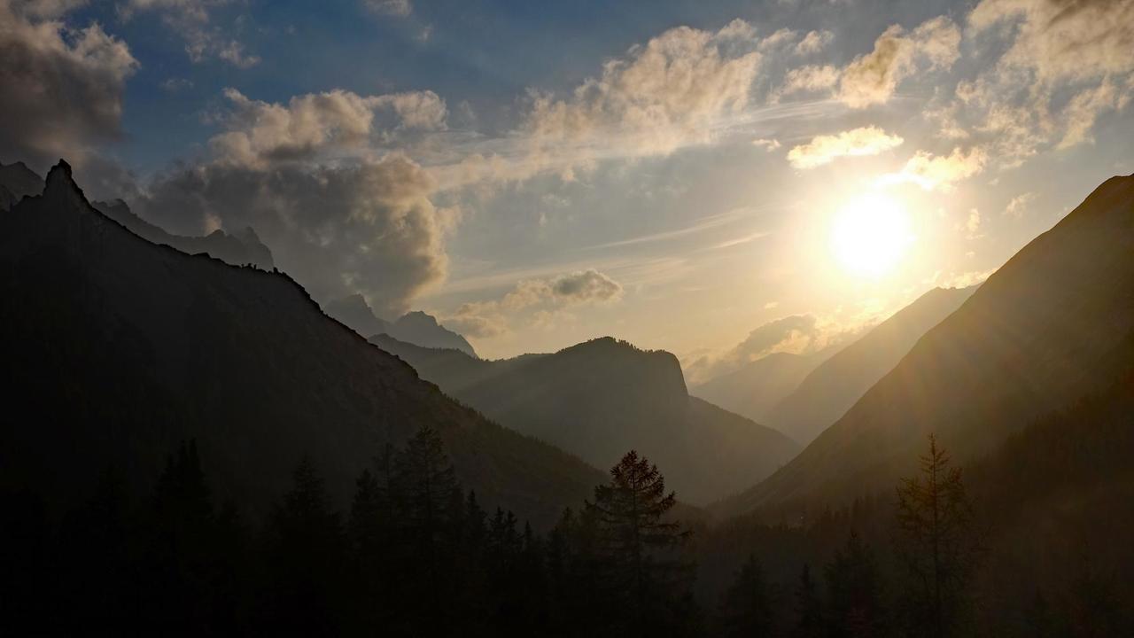 Berge im Abendlicht, im Karwendel Berge im Abendlicht, im Karwendel