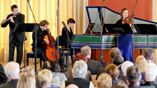 Junge Menschen musizieren im Rahmen des Telemann-Wettbewerbs in Magdeburg