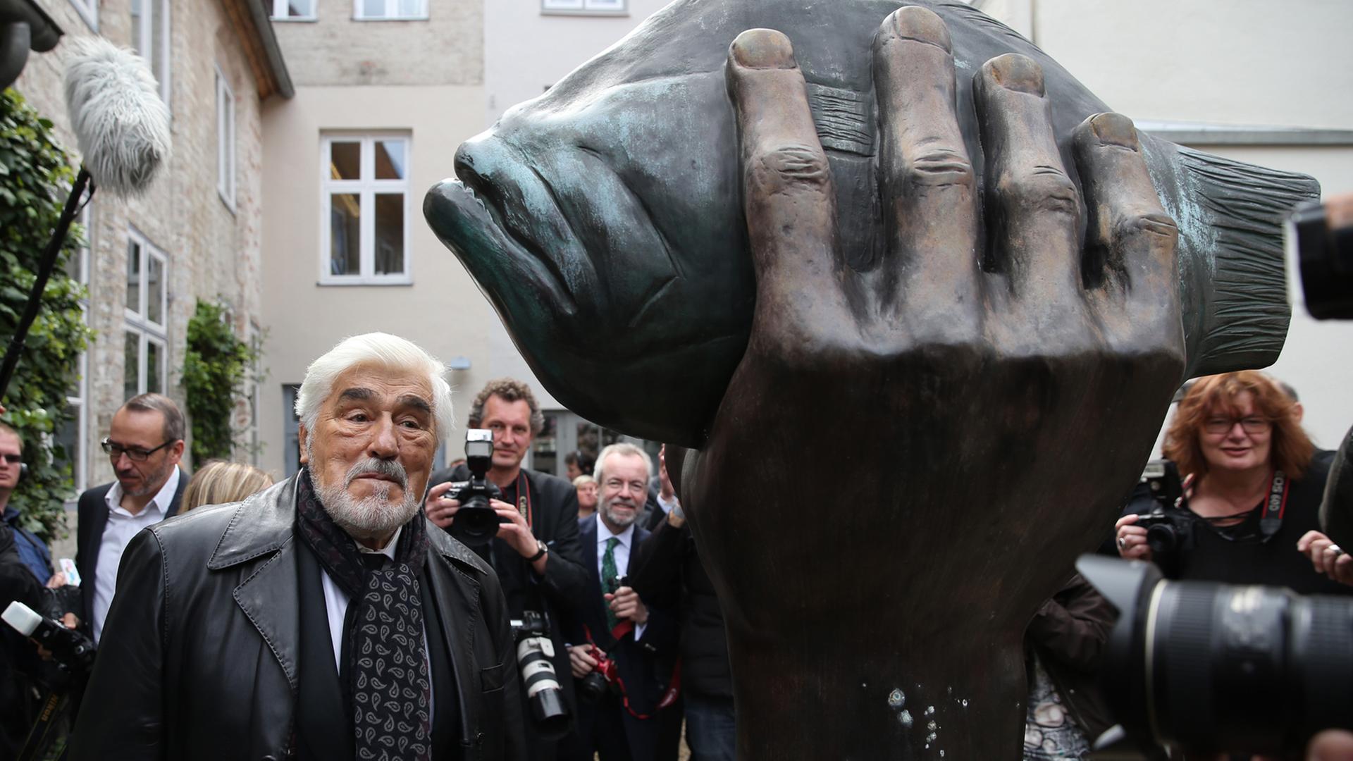 Leider liegt für dieses Bild keine Bildbeschreibung vor Leider liegt für dieses Bild keine Bildbeschreibung vor
