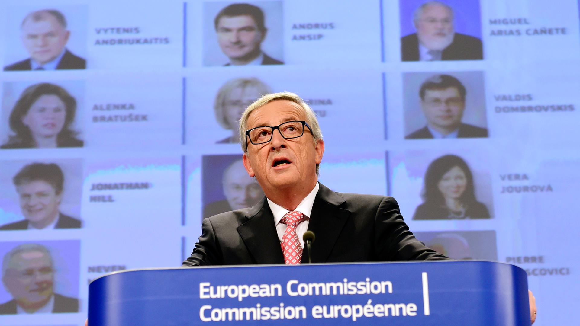 EU-Kommissionspräsident Jean-Claude Juncker stellt seine neue Mannschaft in der EU-Kommission vor. EU-Kommissionspräsident Jean-Claude Juncker stellt seine neue Mannschaft in der EU-Kommission vor.