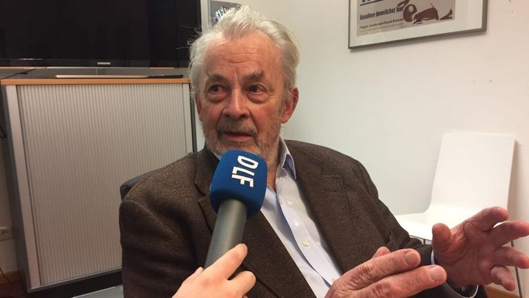 Walther Tröger im Dlf-Sportgespräch Walther Tröger im Dlf-Sportgespräch