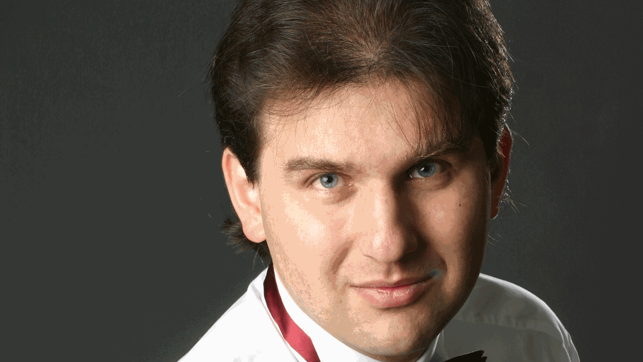 Der Dirigent Tomáš Hanus Der Dirigent Tomáš Hanus