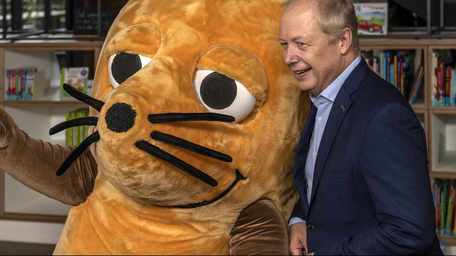 Tom Buhrow mit der Maus Tom Buhrow mit der Maus