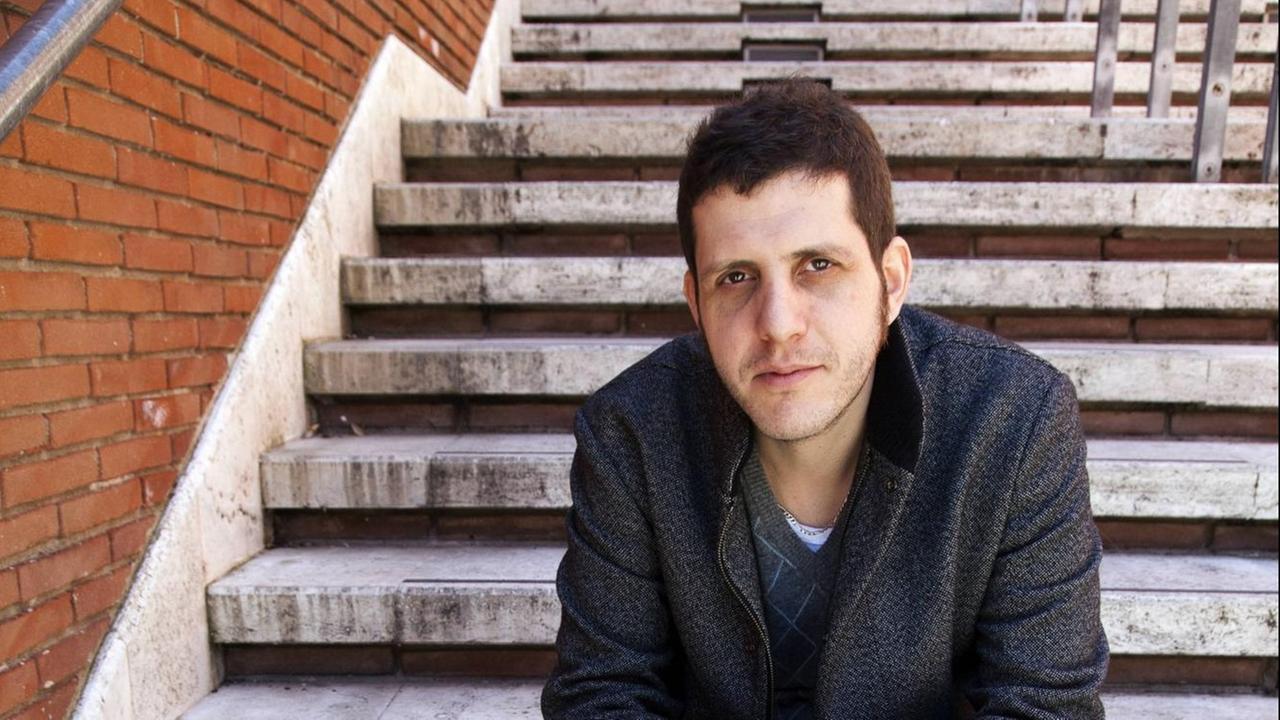 Der israelische Journalist und Autor Nir Baram auf einem Bild aus dem Jahr 2012. Der israelische Journalist und Autor Nir Baram auf einem Bild aus dem Jahr 2012.
