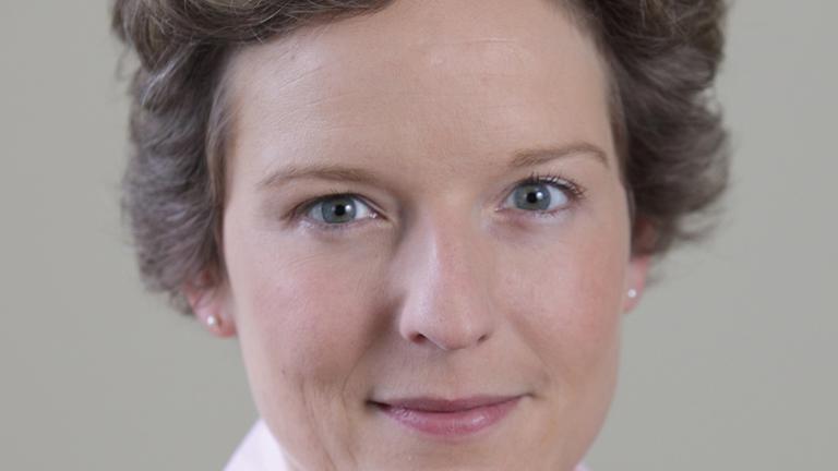 Almut Möller, Politologin und Mitarbeiterin der Deutschen Gesellschaft für Auswärtige Politik (DGAP) Almut Möller, Politologin und Mitarbeiterin der Deutschen Gesellschaft für Auswärtige Politik (DGAP)