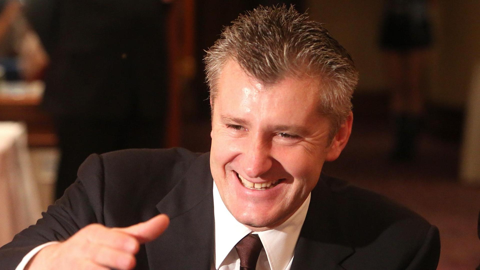 Der frühere Fußball-Profi und Mitglied des UEFA-Exekutivkomitees Davor Suker. Der frühere Fußball-Profi und Mitglied des UEFA-Exekutivkomitees Davor Suker.